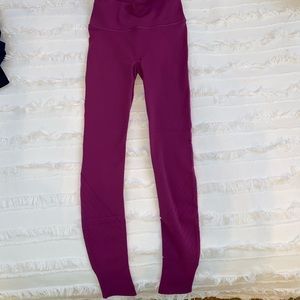 Purple Lululemon Leggings 28”